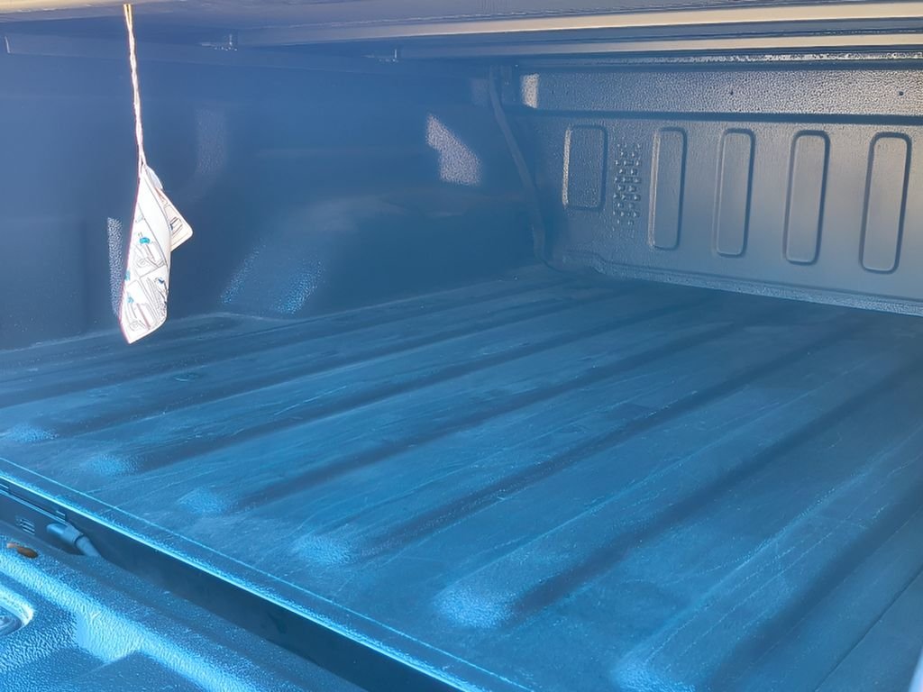 Used 2022 Black Clearcoat Jeep Mojave 37in Tire Pkg image 28