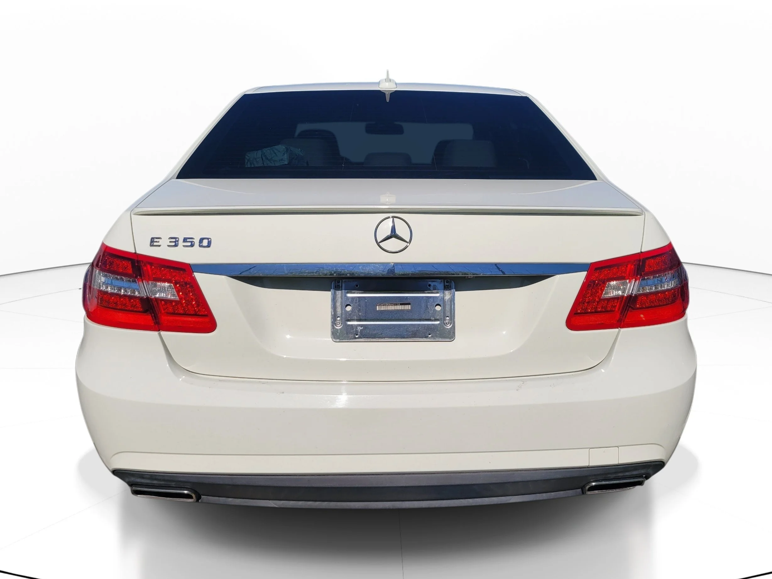 Used 2011  Mercedes-Benz E 350 image 5