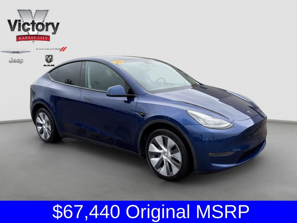 2022 Tesla Model Y Long Range Dual Motor All-Wheel Drive's photo