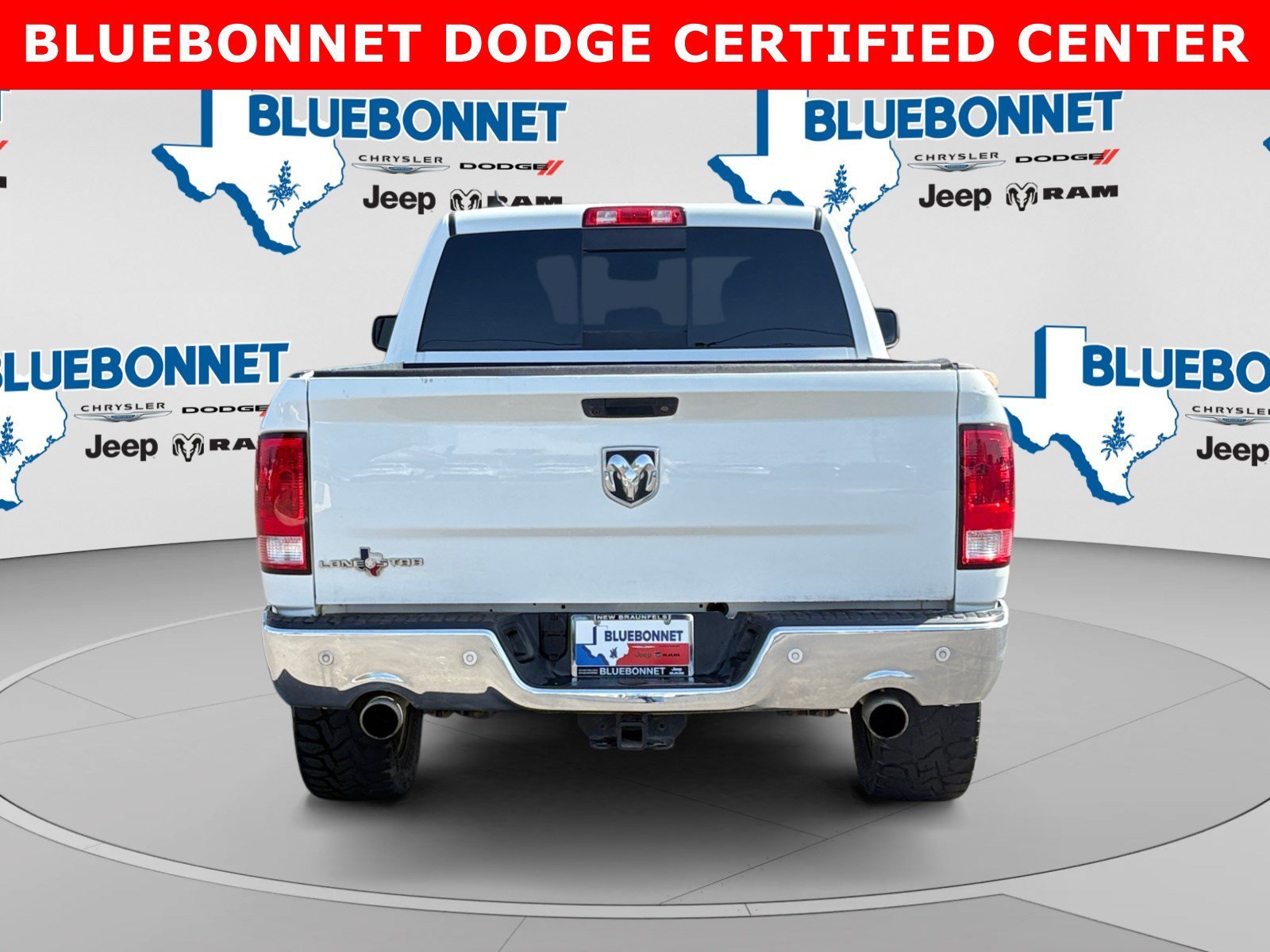 Used 2017 Bright White Clearcoat Ram Lone Star image 6
