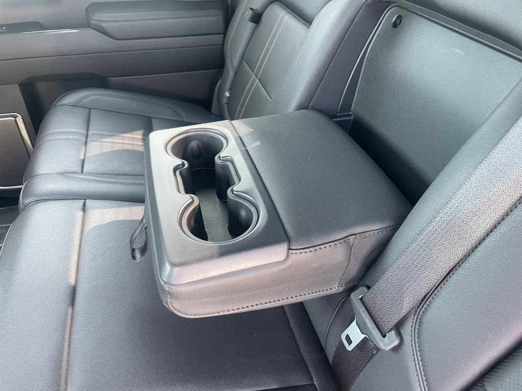 Used 2023 Red Chevrolet High Country image 48
