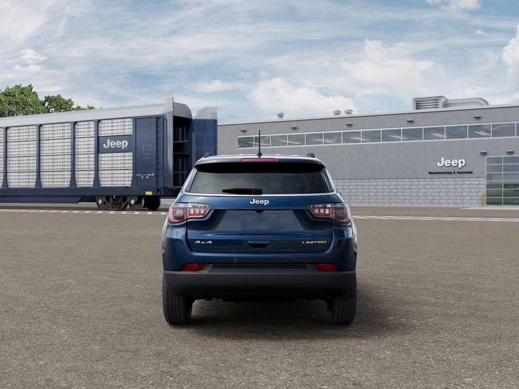 New 2026 Fathom Blue Pearl-Coat Exterior Paint Jeep Limited image 7
