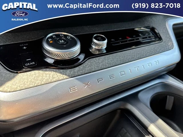 Used 2025 White Ford Tremor image 30