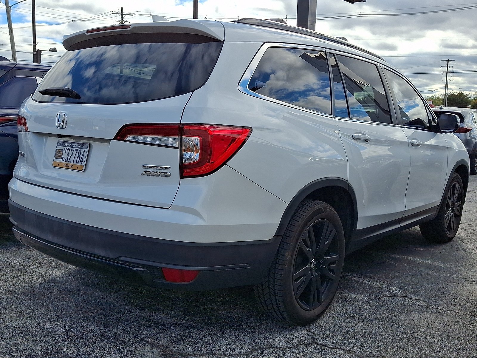 Used 2021 White Honda Special Edition image 5