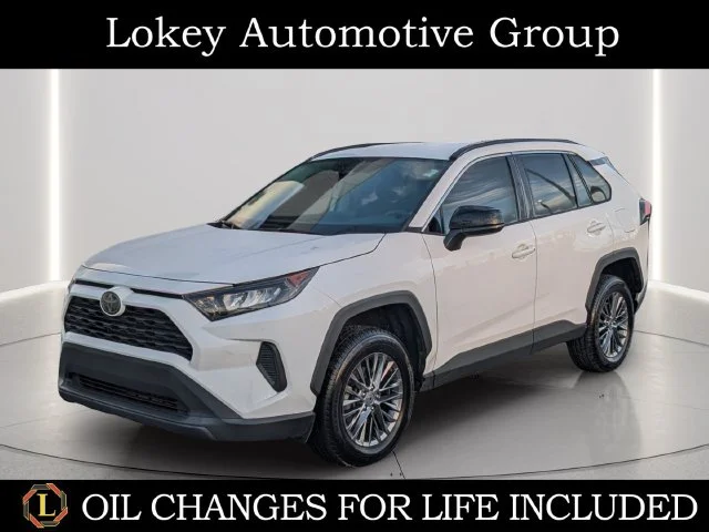 2021 Toyota RAV4 LE