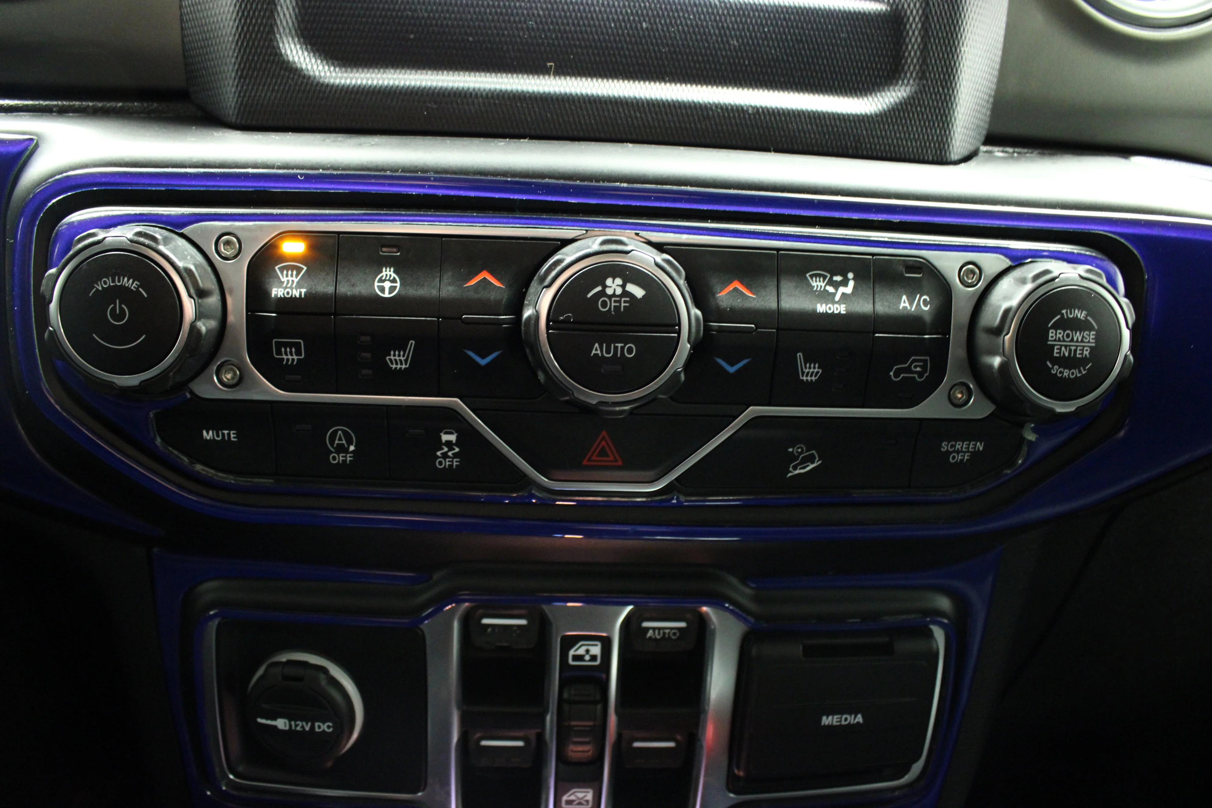 2019 Jeep Wrangler Unlimited Sahara - Photo 24