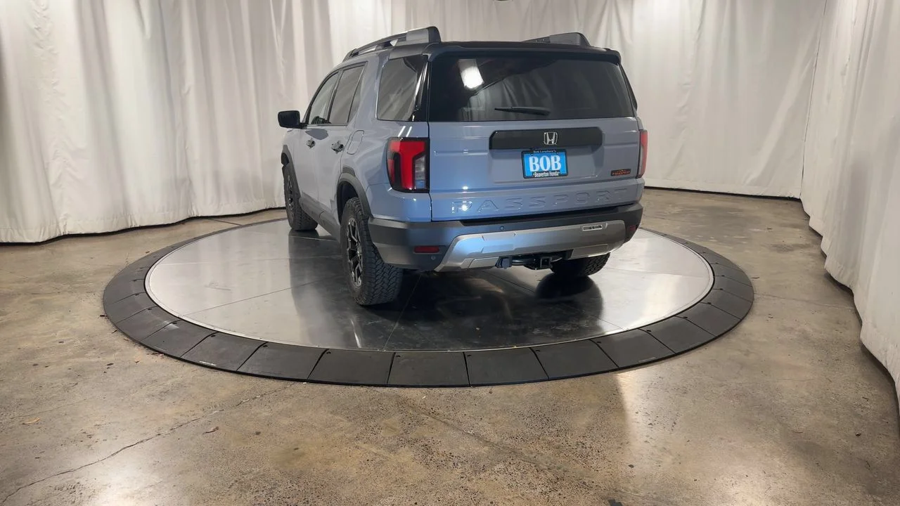 New 2026 Sonic Gray Pearl Honda TrailSport Elite image 10