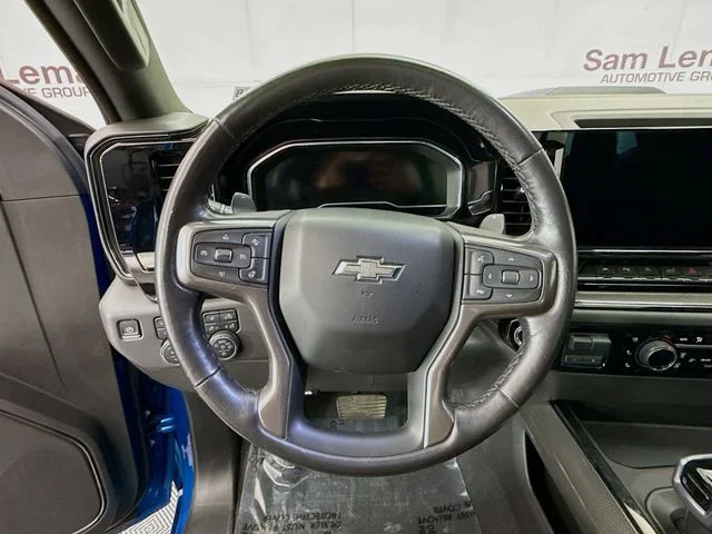 Used 2022 Blue Chevrolet ZR2 image 12