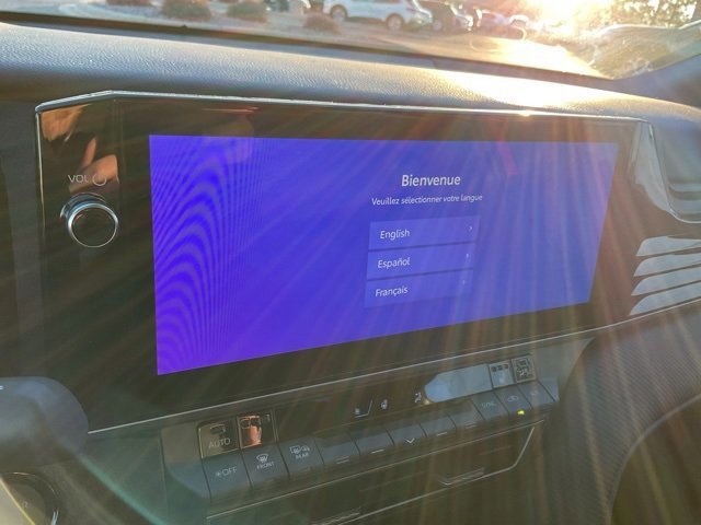 2026 Toyota Camry SE - Photo 26