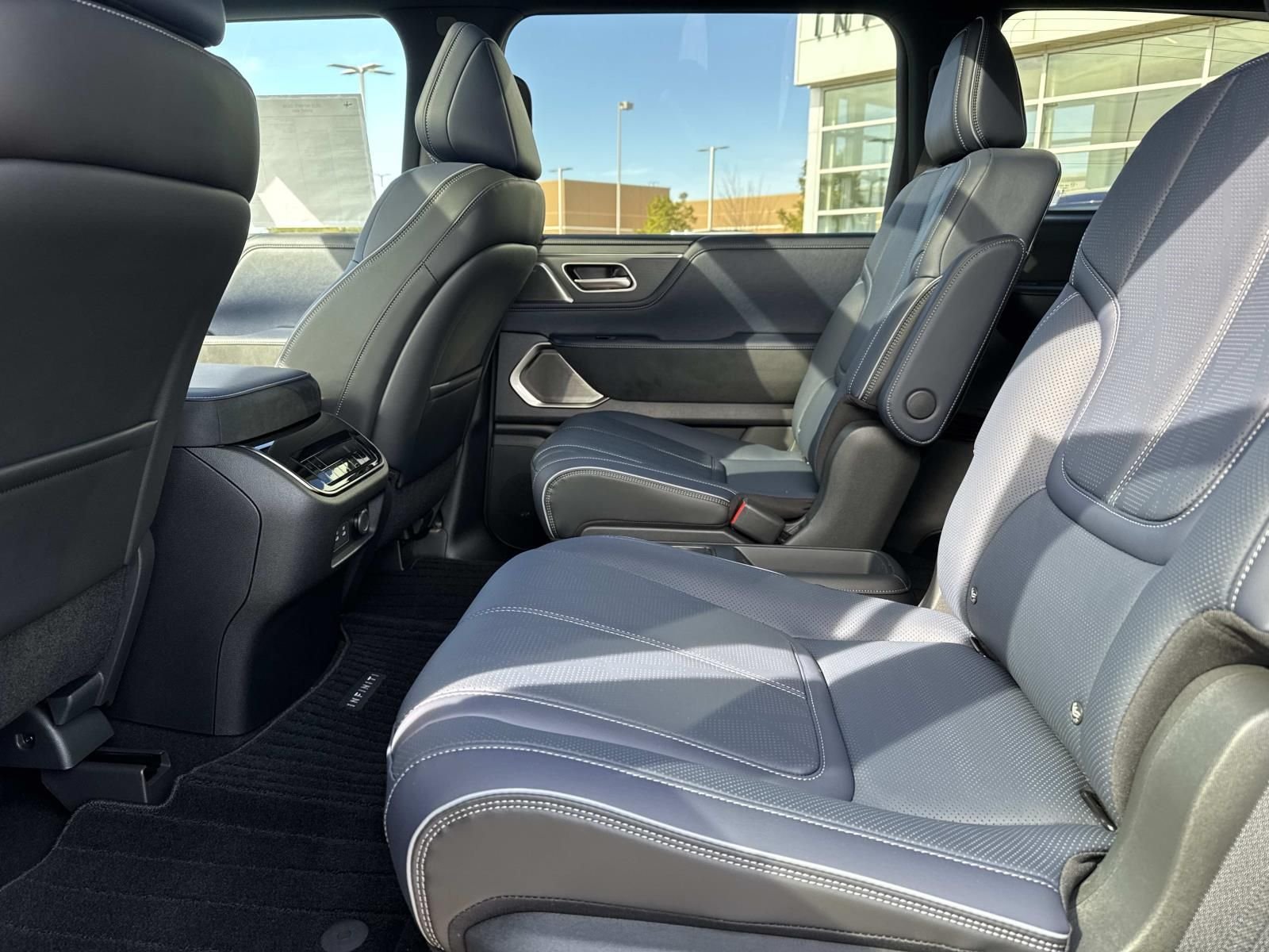 2026 INFINITI QX80 Sport - Photo 8
