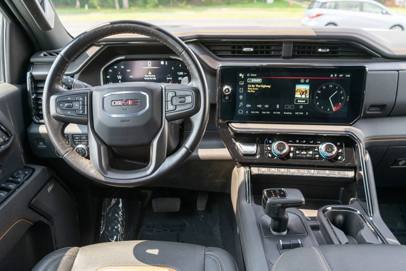 Used 2023 Summit White GMC AT4 image 13