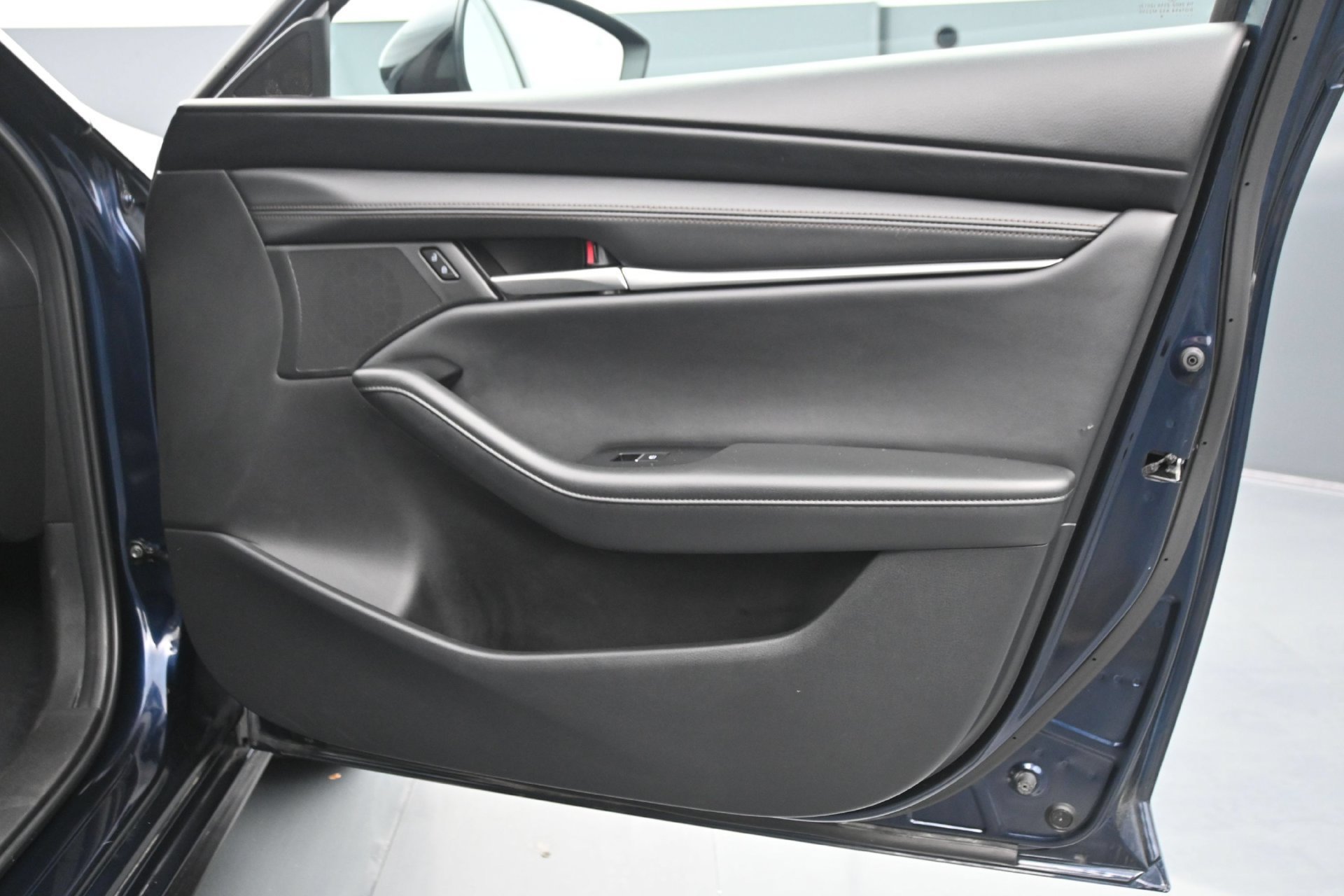Used 2024 Deep Crystal Blue Mica Mazda 2.5 S Select Sport image 13