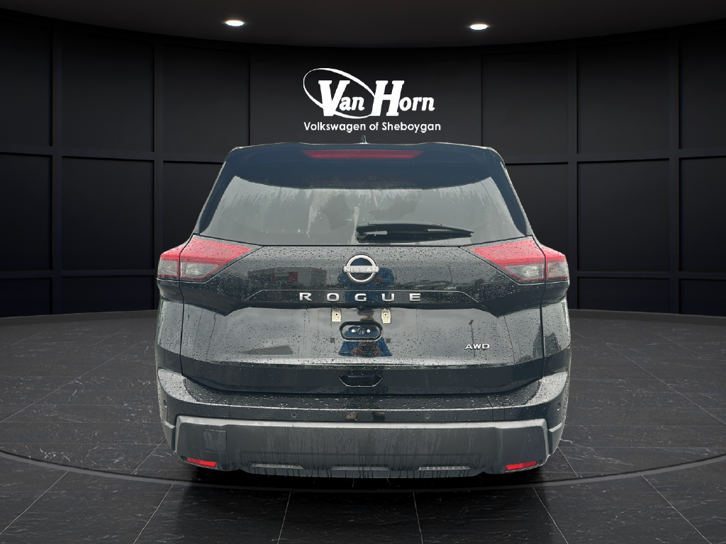 Used 2025 Super Black Nissan SV image 6