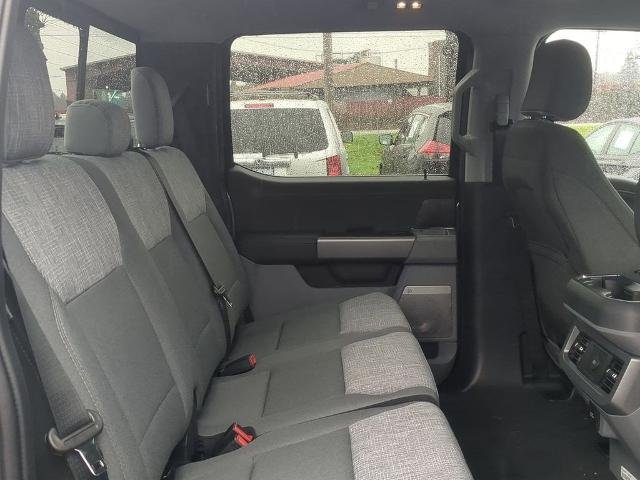 New 2026 Carbonized Gray Metallic Ford F-250® XLT image 28