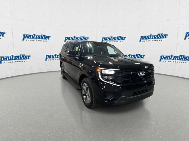 New 2027 Black Ford Active image 3