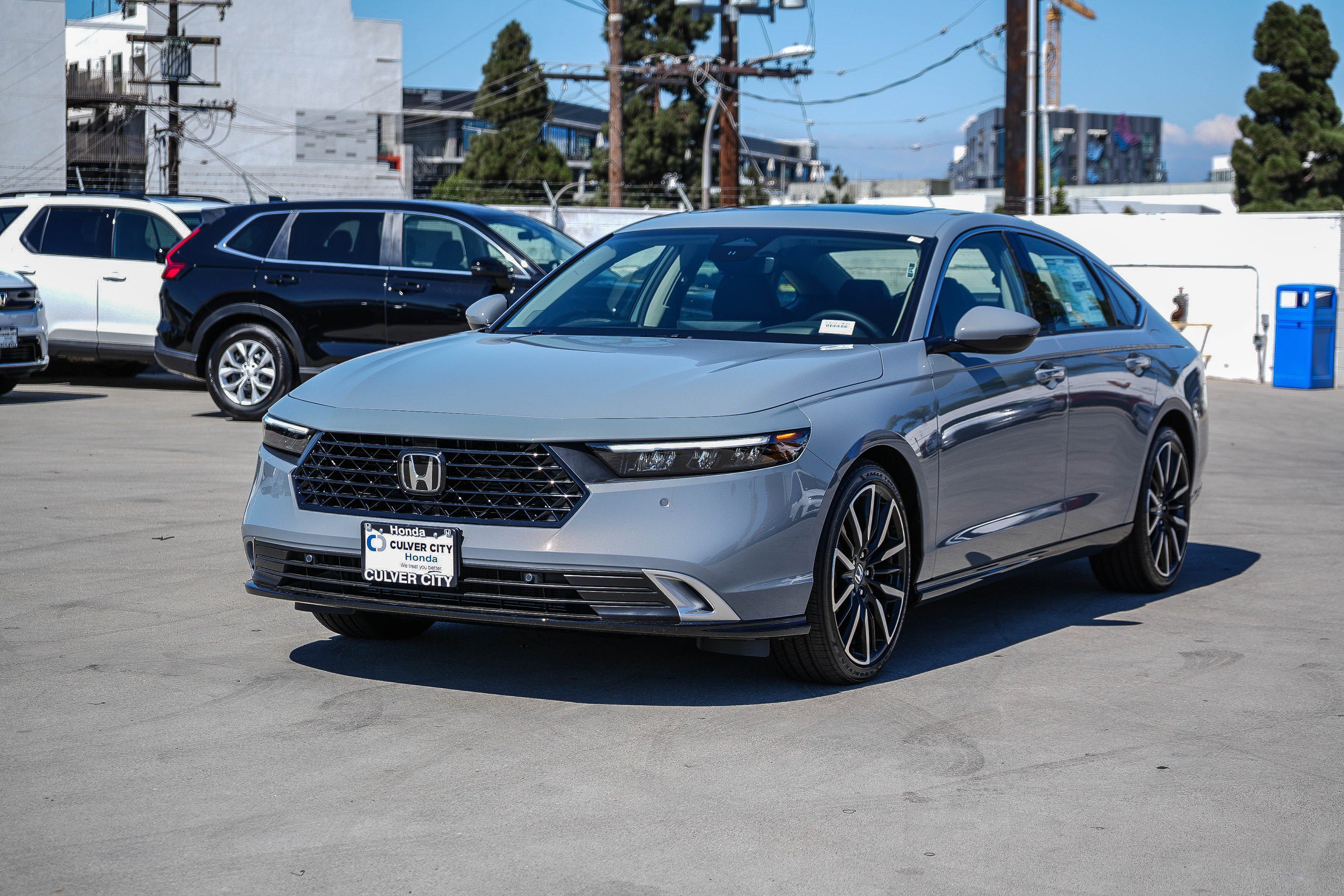 New 2026 Urban Gray Pearl Honda Touring image 3