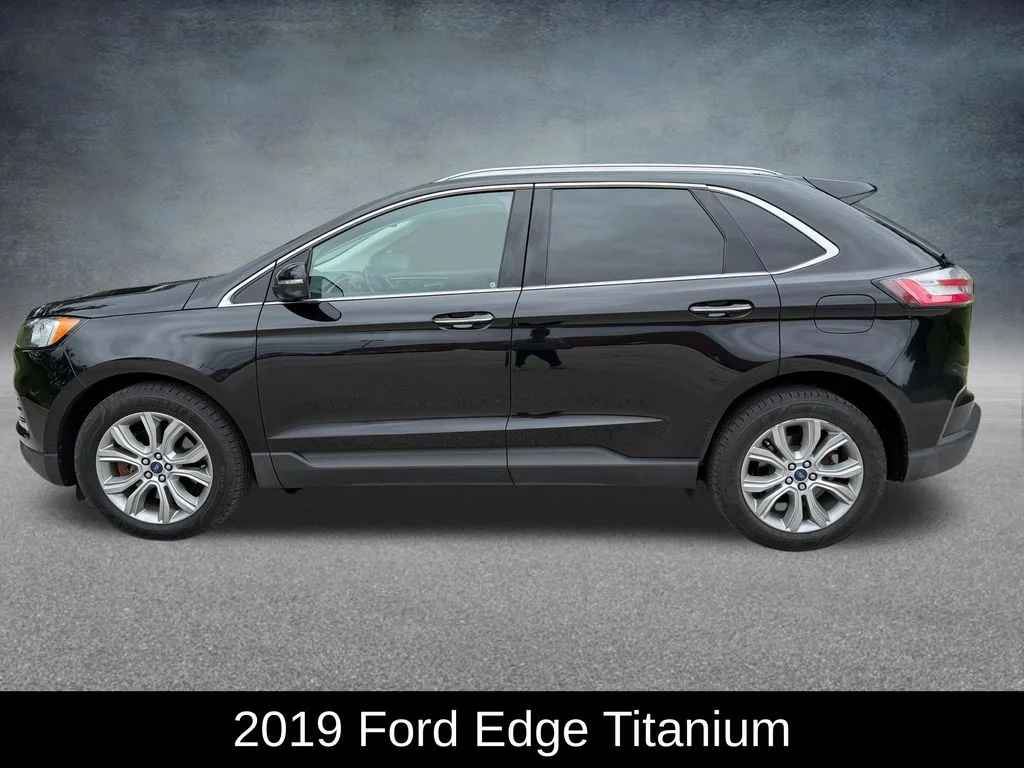 Used 2019 Black Ford Titanium image 2