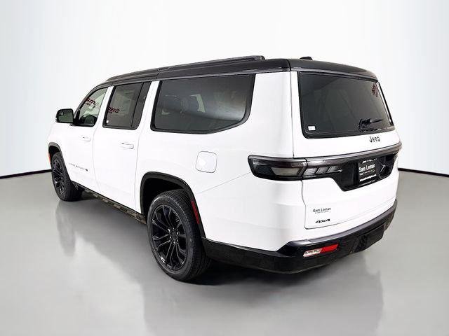 New 2026 Bright White Clear-Coat Exterior Paint Jeep Grand Wagoneer image 5