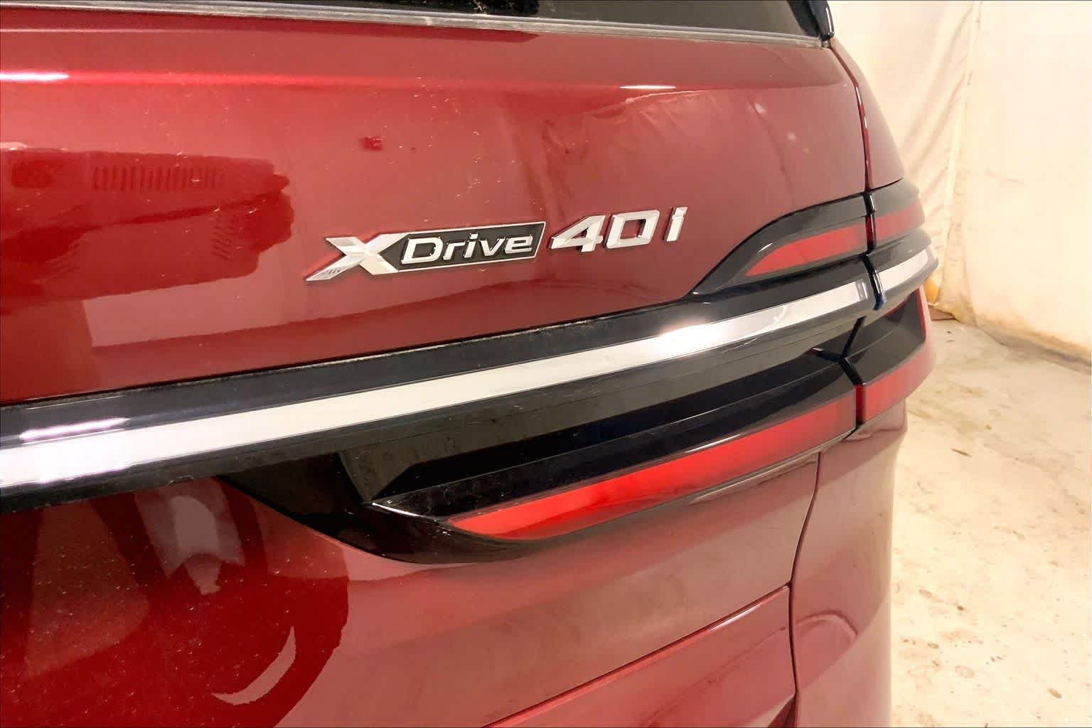 Used 2026 Aventurin Red Metallic BMW xDrive40i image 15