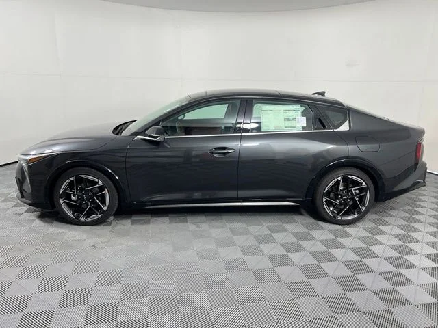 New 2026  Kia GT-Line image 4