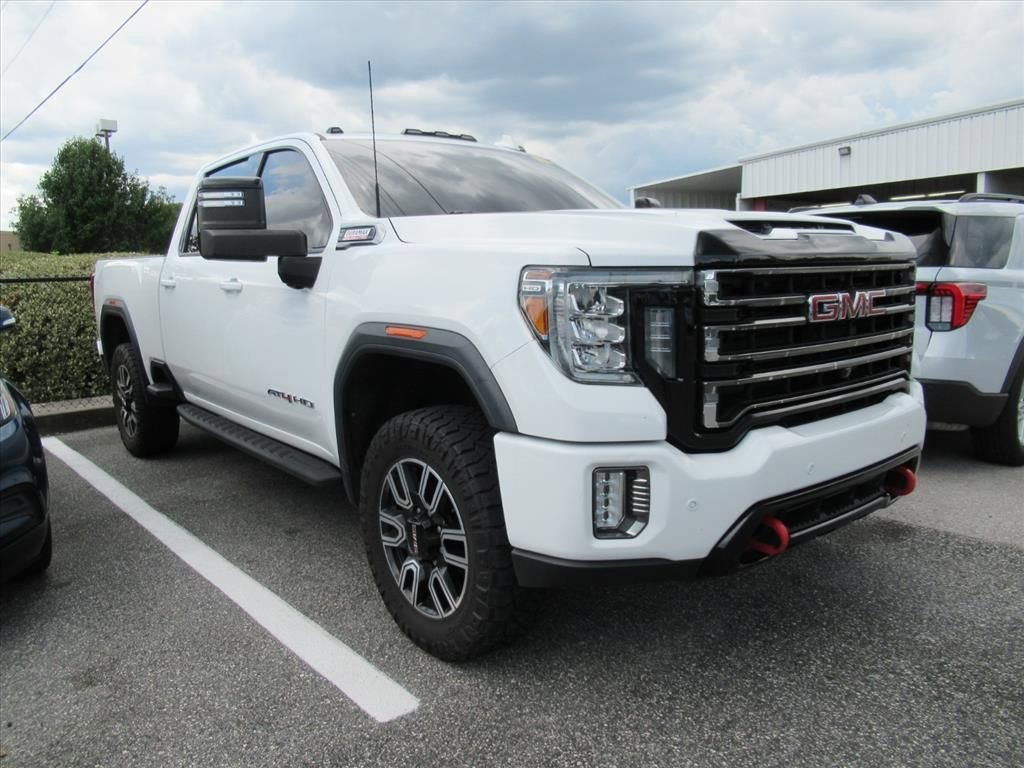 2021 GMC Sierra 4WD Crew Cab Standard Box AT4's photo
