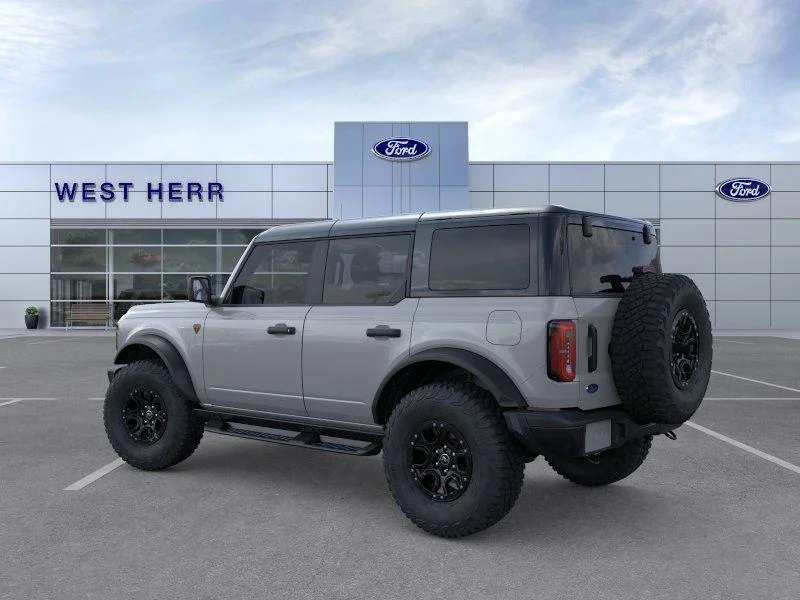 New 2026 Avalanche Gray Ford Badlands® image 4