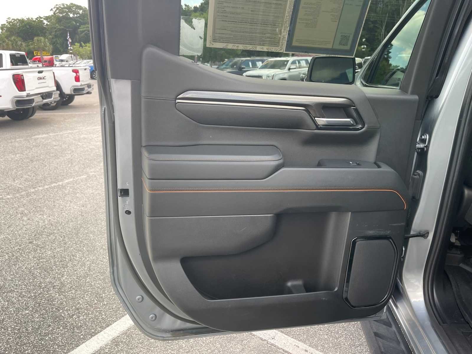 Used 2024 Sterling Metallic GMC AT4 image 19
