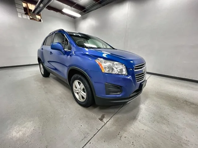 Certified Used 2015 BRILLIANT BLUE METALLIC Chevrolet LT image 2