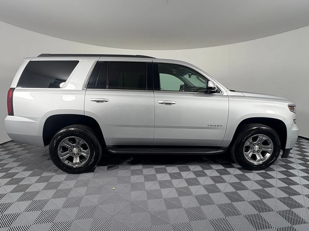 Used 2020 Silver Chevrolet LS image 7