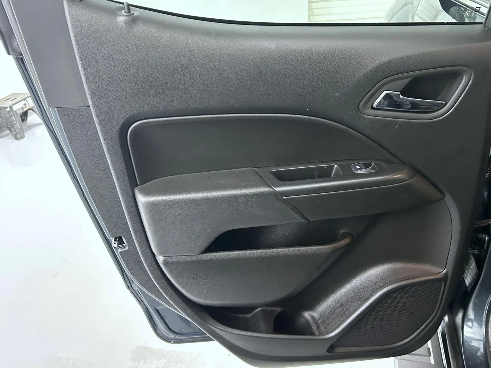 Used 2019 Gray Chevrolet LT image 20