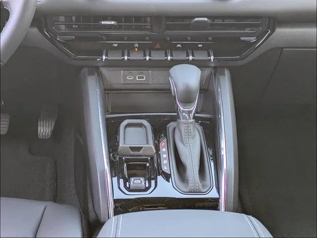 2026 GMC Canyon Elevation - Photo 18