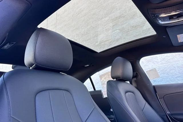 Used 2025  Mercedes-Benz CLA 250 image 18