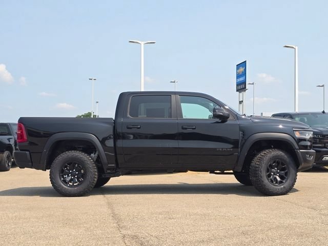 New 2026 Diamond Black Crystal Pearl-Coat Exterior Paint RAM RHO image 36