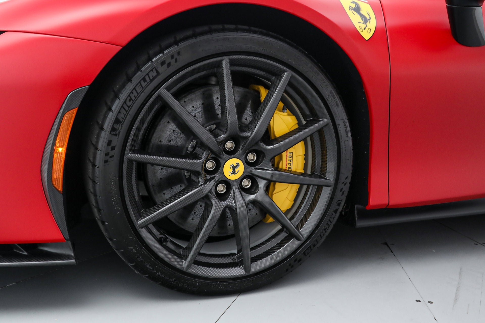 Certified Used 2024 Rosso Ferrari F1-75 Opaco Ferrari  image 17