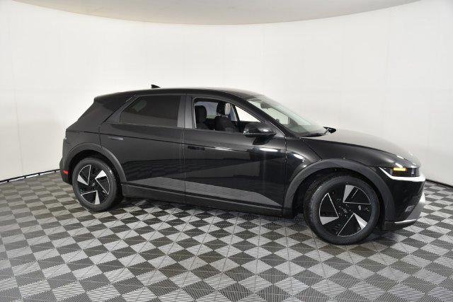 New 2026 Black Hyundai SE image 45