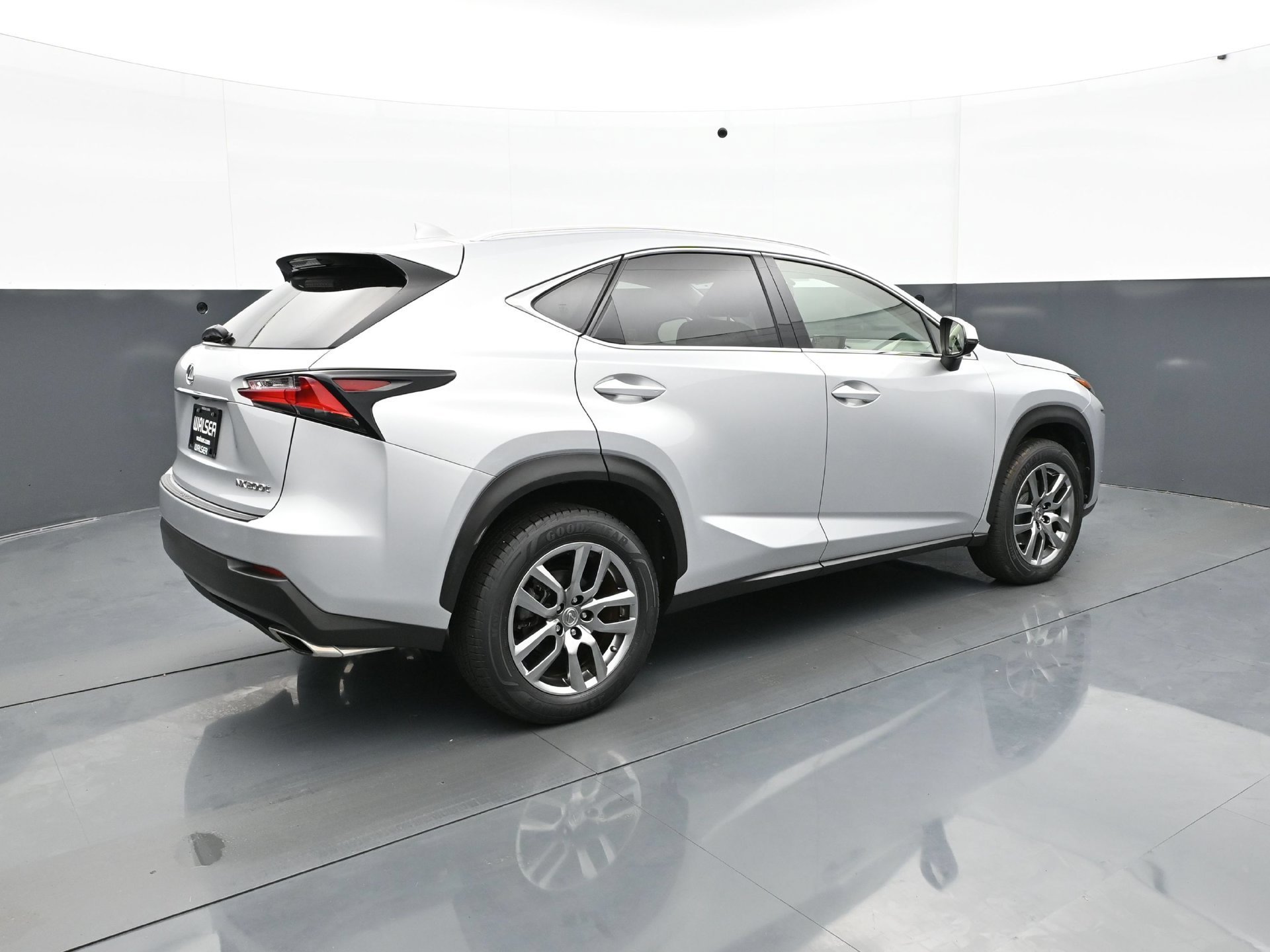 Used 2015 Silver Lexus 200t image 7