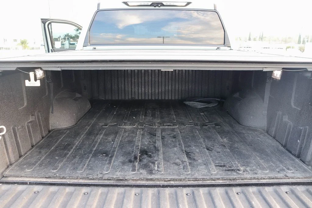 Used 2022  Toyota Limited image 28