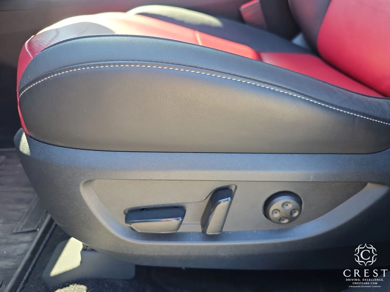Used 2024 Black Obsidian INFINITI SPORT image 10