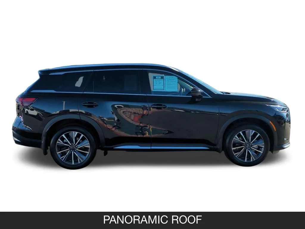 Used 2026 Black INFINITI LUXE image 6