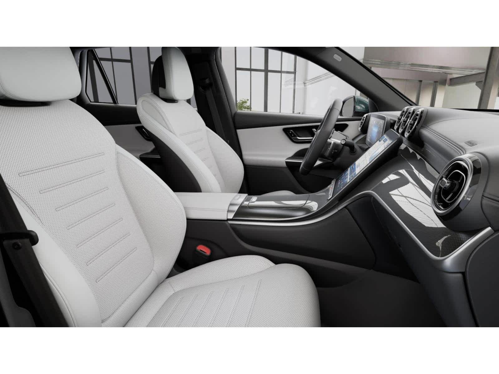 New 2026 Verde Silver Metallic Mercedes-Benz GLC 300 image 4