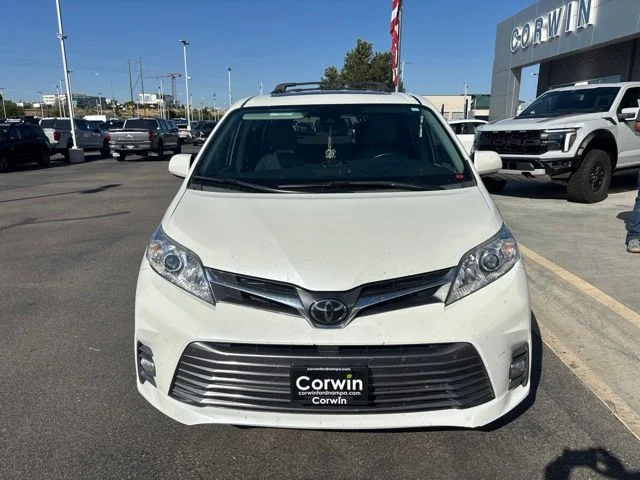 Used 2020 White Toyota XLE image 2