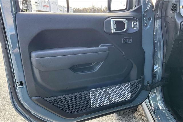 New 2026 Jeep Wrangler Willys 4D Sport Utility