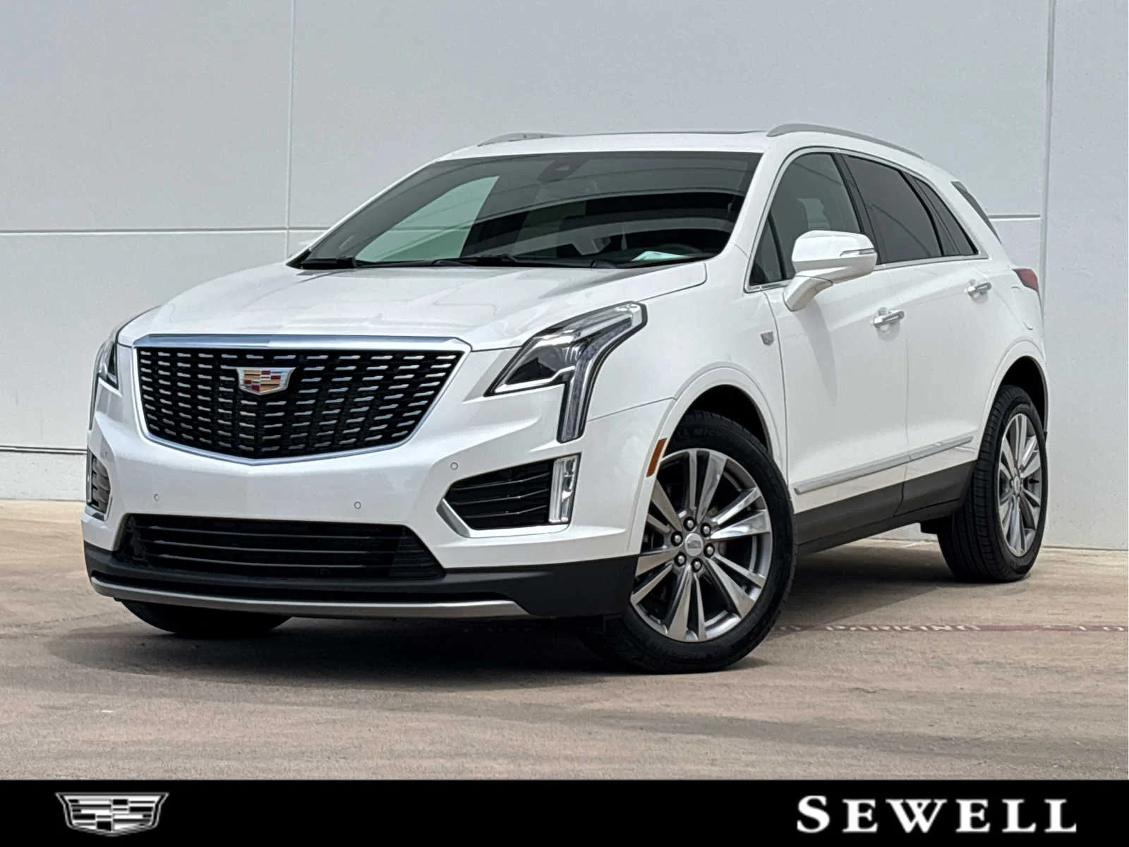 2025 Cadillac XT5 AWD Premium Luxury's photo
