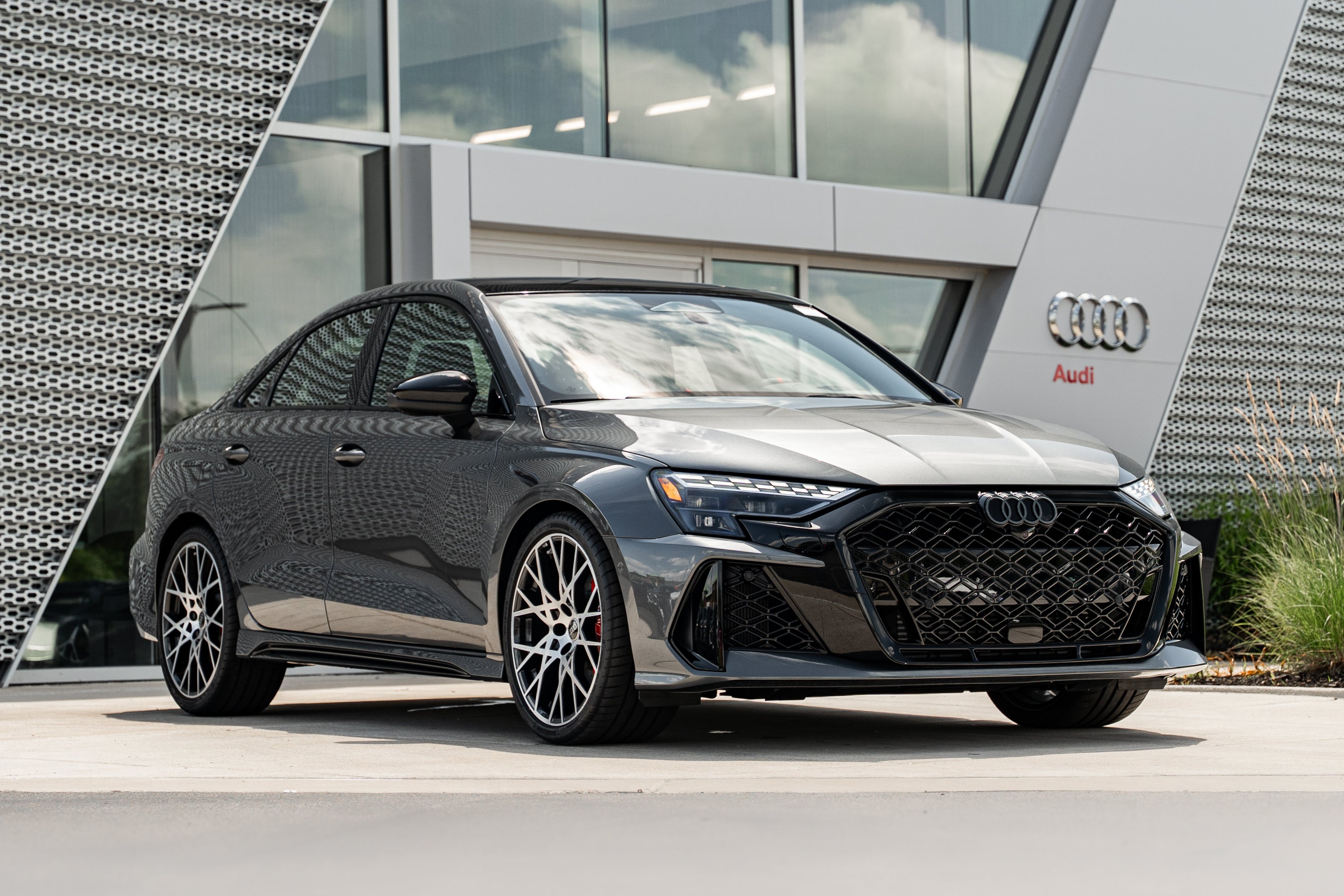 2026 Audi RS 3 2.5 TFSI quattro S tronic's photo
