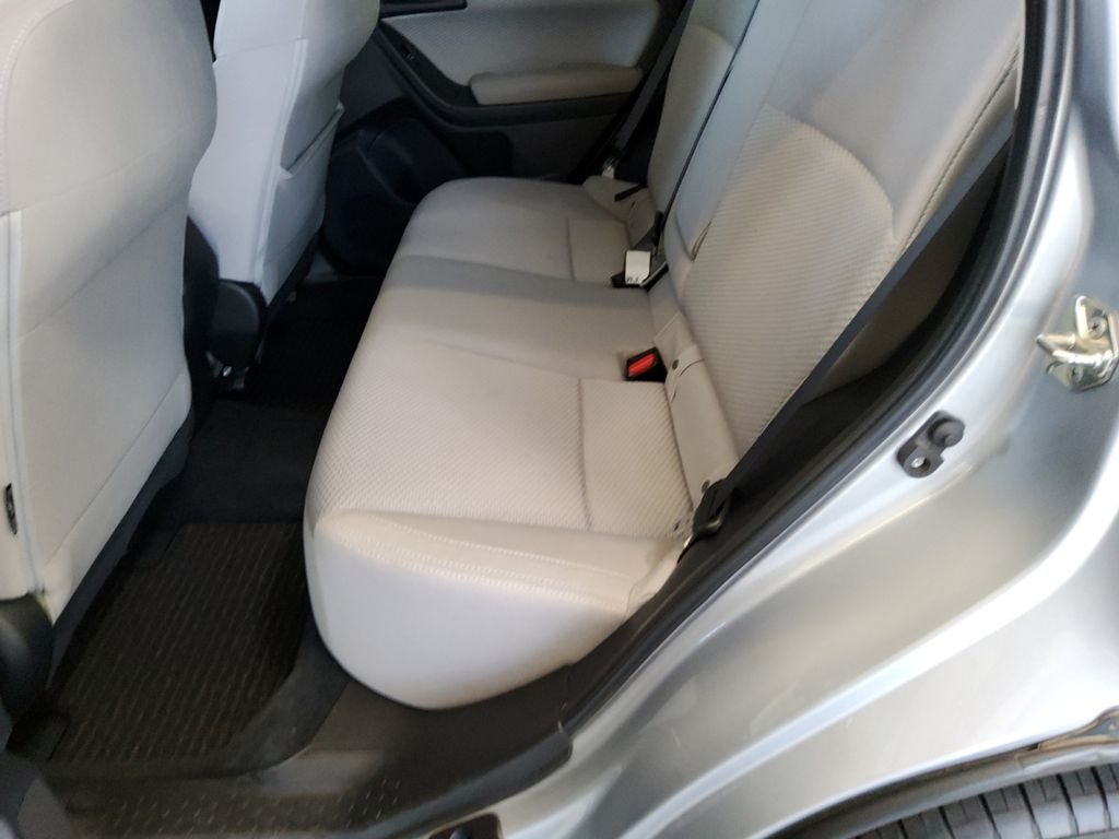Used 2018 Silver Subaru 2.5i Premium image 19