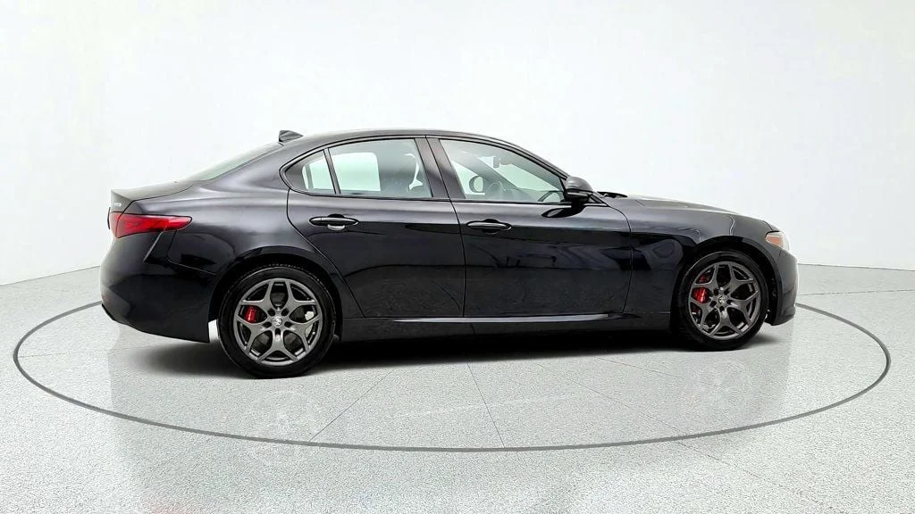 Used 2023 Vulcano Black Metallic Alfa Romeo Ti AWD image 4