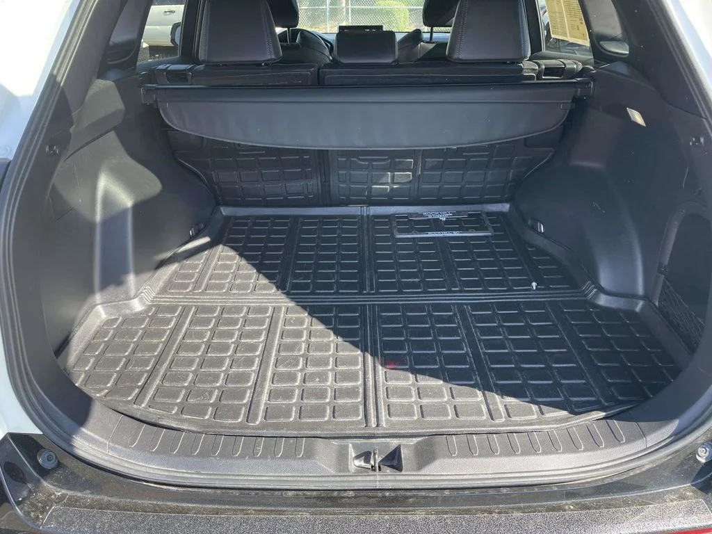 2022 Toyota RAV4 XSE - Photo 49