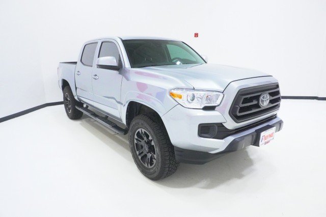 Used 2022  Toyota SR image 3