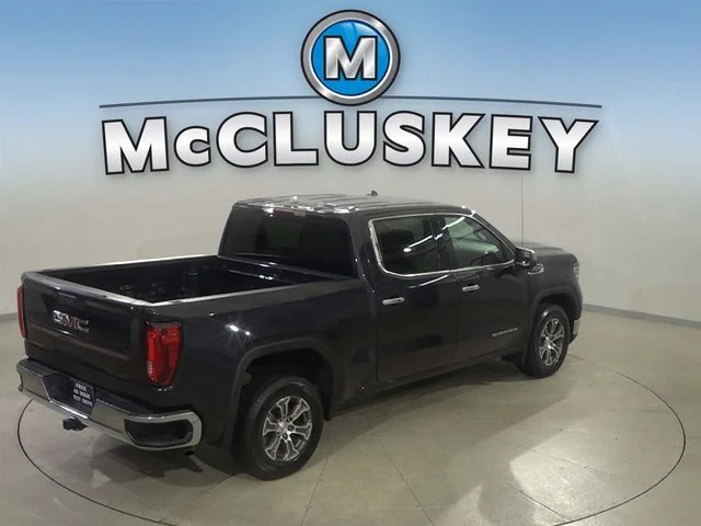 2025 GMC Sierra 1500 SLT - Photo 30