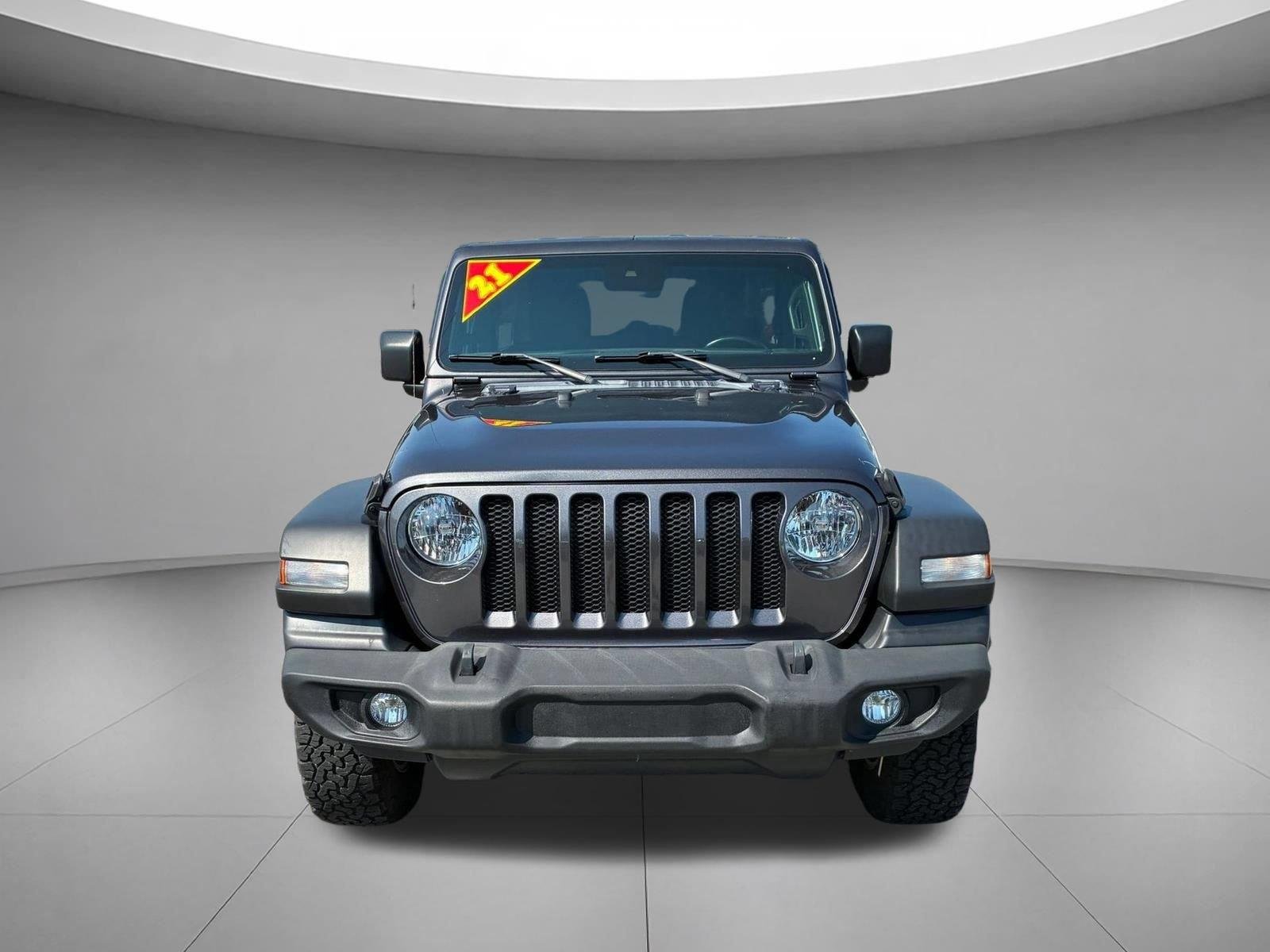 Used 2021 Granite Crystal Metallic Clearcoat Jeep Unlimited Sport S image 2